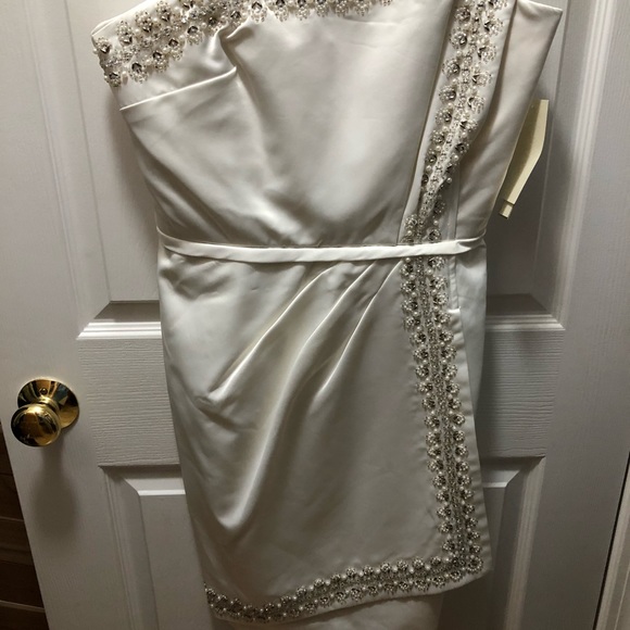 New Cute strapless summer dress! - Picture 2 of 6